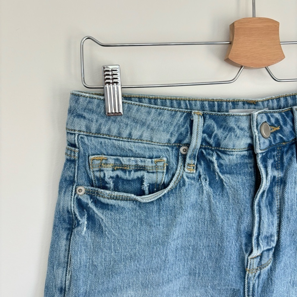 Good American Good Curve Denim Cut Off Jean Shorts 4/27 - Picture 5 of 12